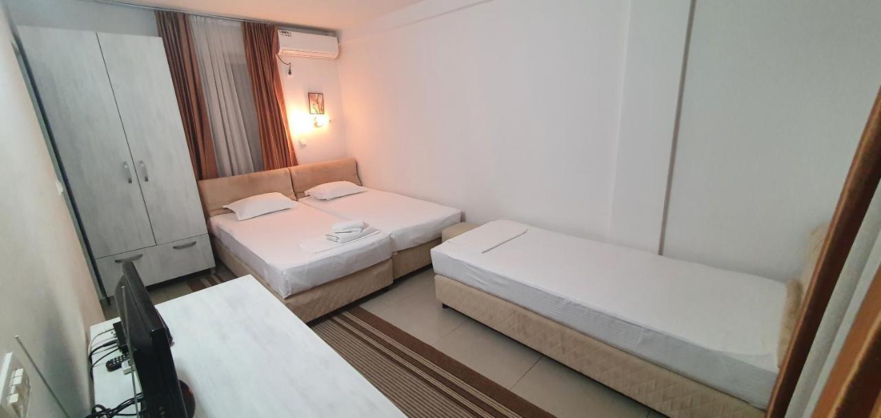 Hotel Evro Set Skopie Exterior foto