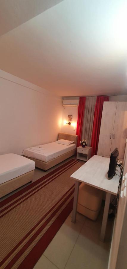 Hotel Evro Set Skopie Exterior foto